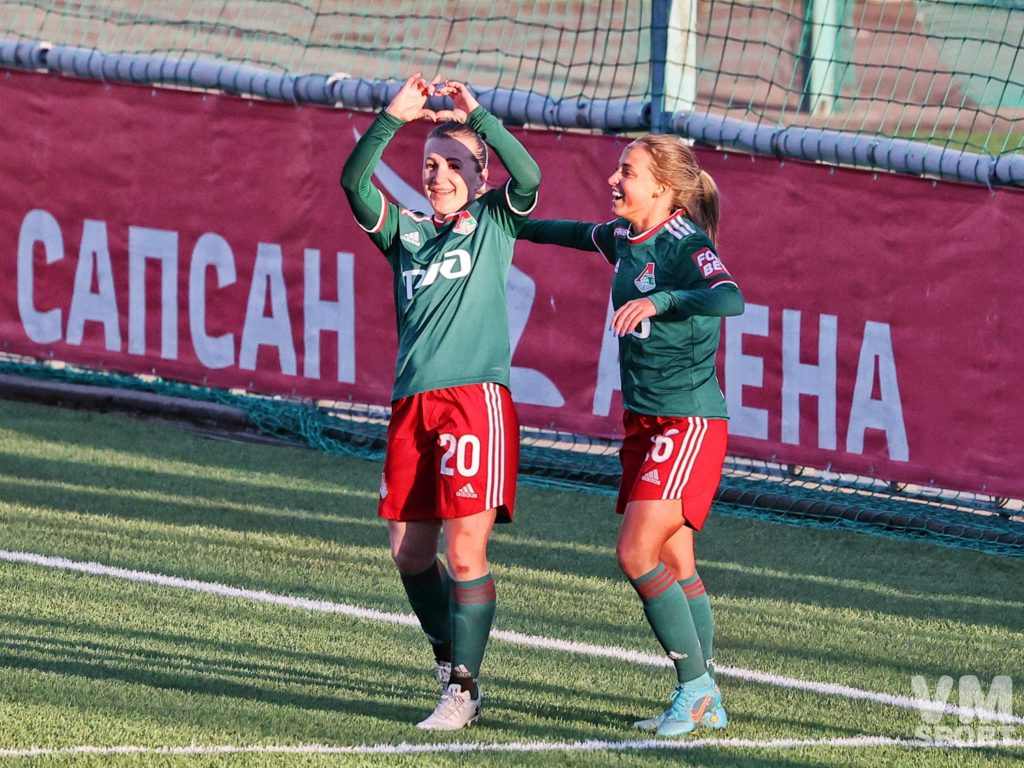 Нелли Коровкина. ЖФК Локомотив
