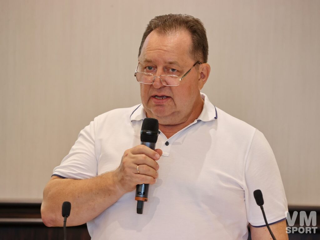 Александр Беляев