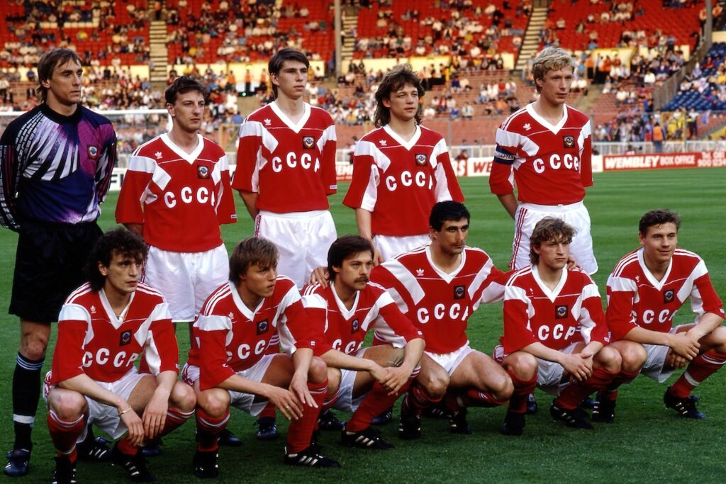 Александр Уваров