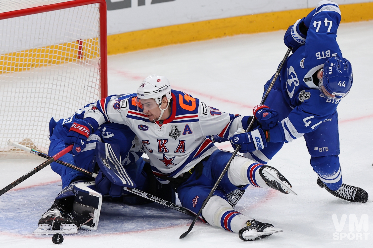 «Динамо» Москва – СКА: день большого спорта в Петровском парке ХК Динамо-ХК СКА