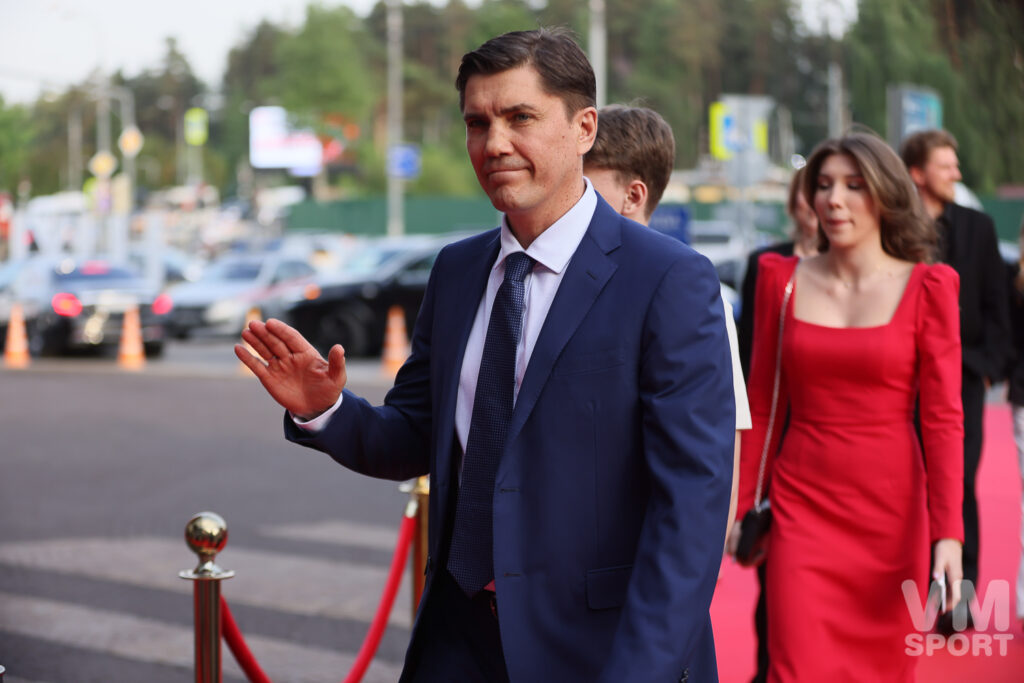 Игорь Никитин