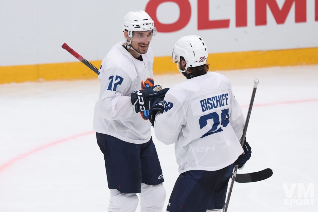 Борна Рендулич и Джей Бишоп. ХК Шанхай Дрэгонс