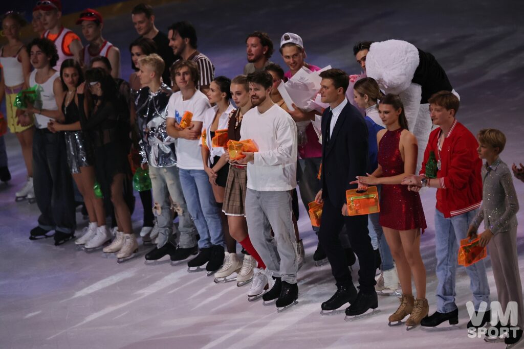 Шоу Евгении Медведевой