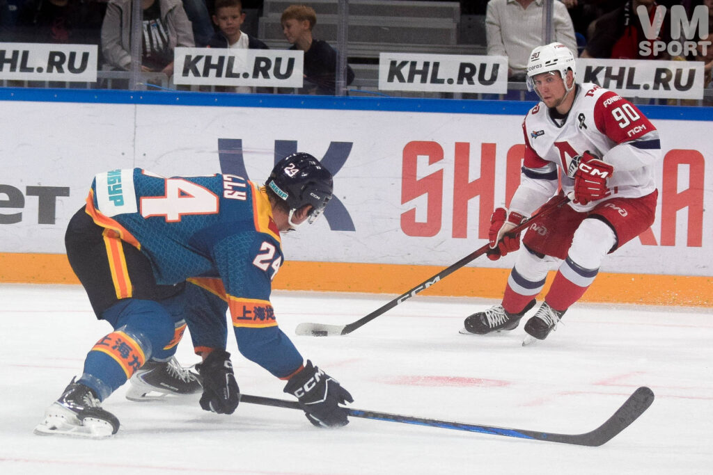 ХК Шанхай Дрэгонс-ХК Локомотив