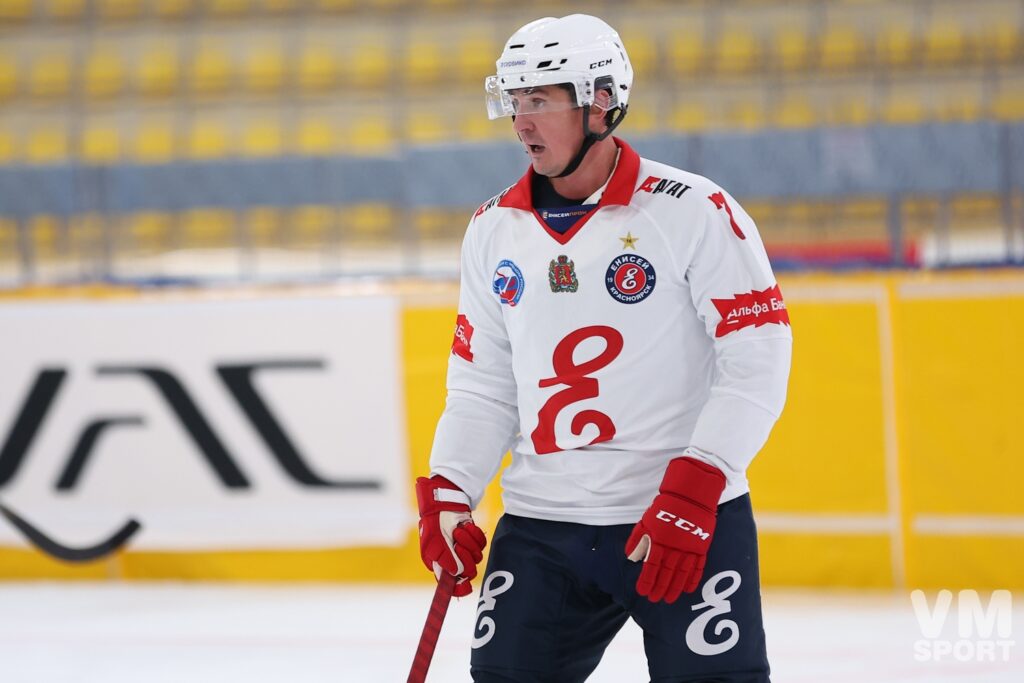 Сергей Ломанов. ХК Енисей