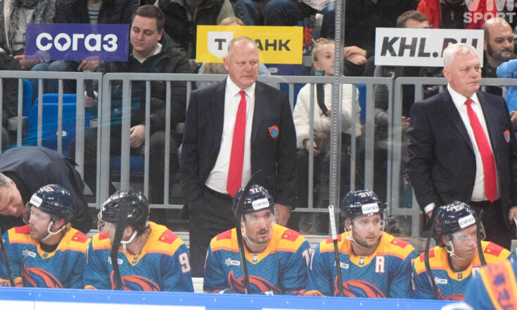 Фактор большинства сыграл за "Шанхай Дрэгонс" в противостоянии с минским "Динамо" Жерар Галлан. ХК Шанхай Дрэгонс