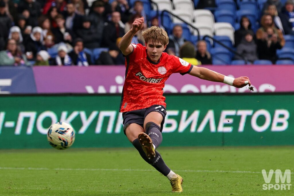 Дмитрий Пестряков. ФК Акрон