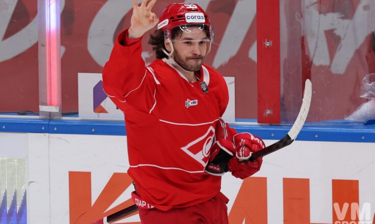 Хет-трик Филина помог "Спартаку" одолеть "Адмирал" Егор Филин. ХК Спартак