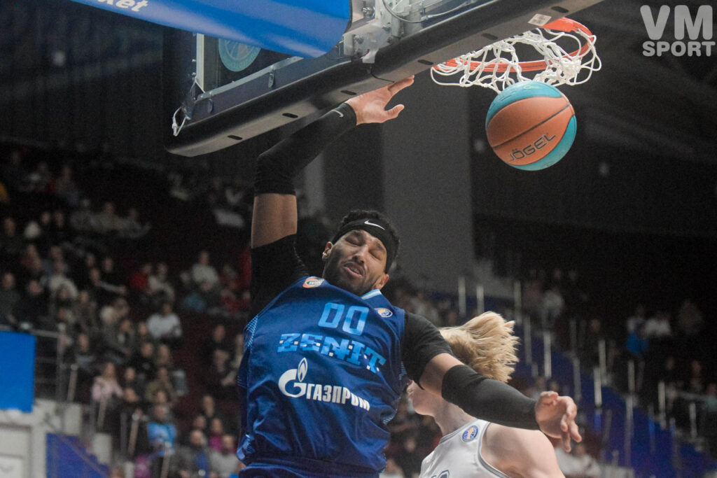 БК Зенит-БК Енисей