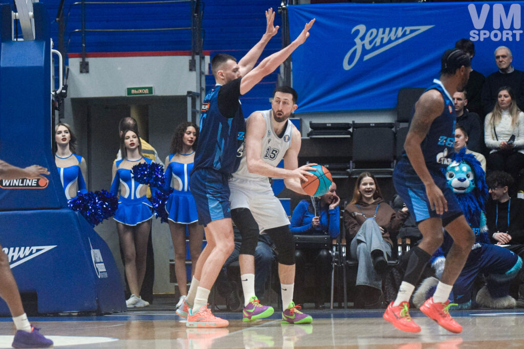 БК Зенит-БК Енисей