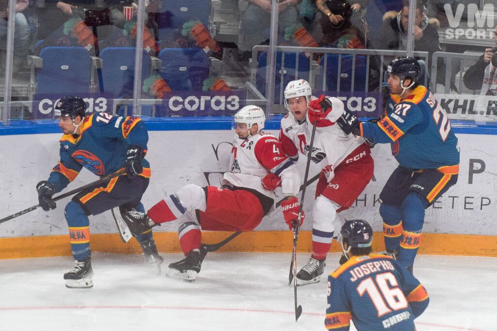 ХК Шанхай Дрэгонс-ХК Локомотив