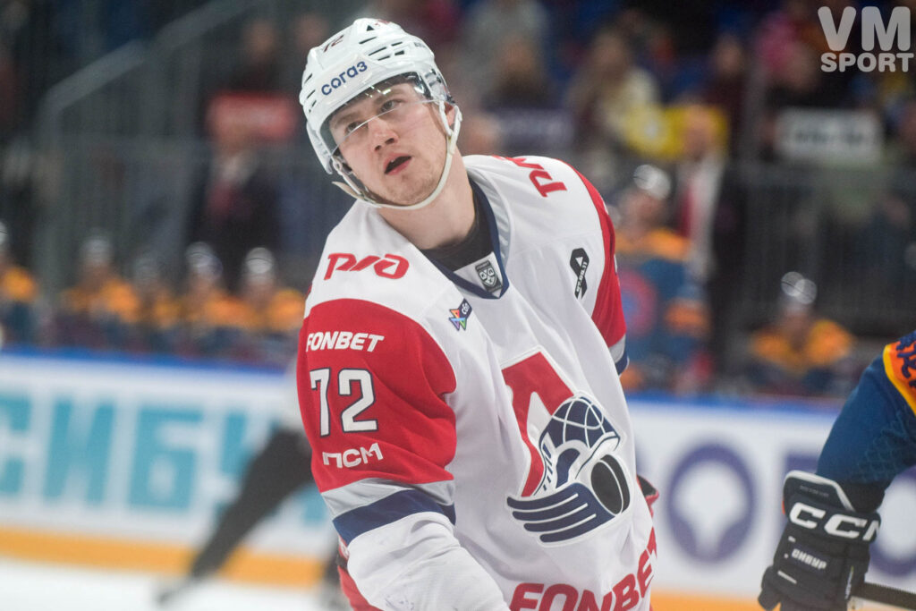 Максим Берёзкин. ХК Локомотив