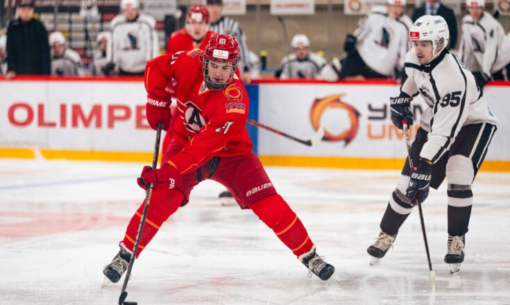 «Авто» раздавил «Тюменский Легион» в Верхней Пышме МХК "Авто" Екатеринбург - МХК "Тюменский Легион"/ 22022026