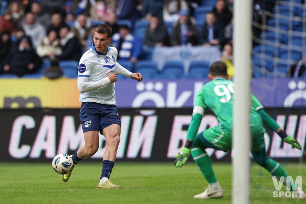 ФК Динамо-ПФК Крылья Советов