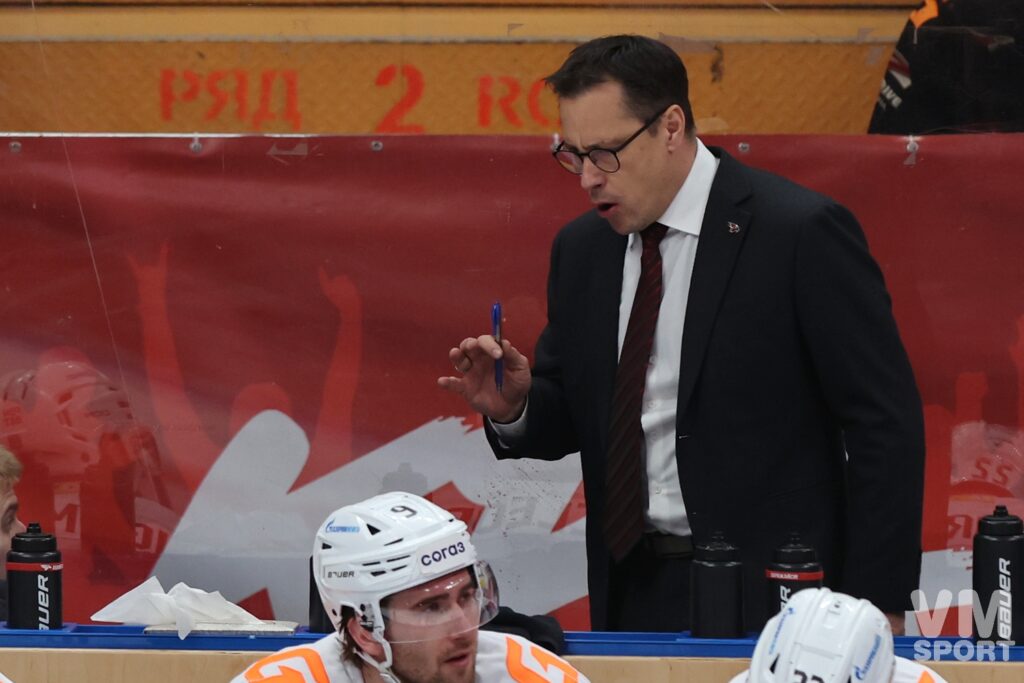 Ги Буше. ХК Авангард