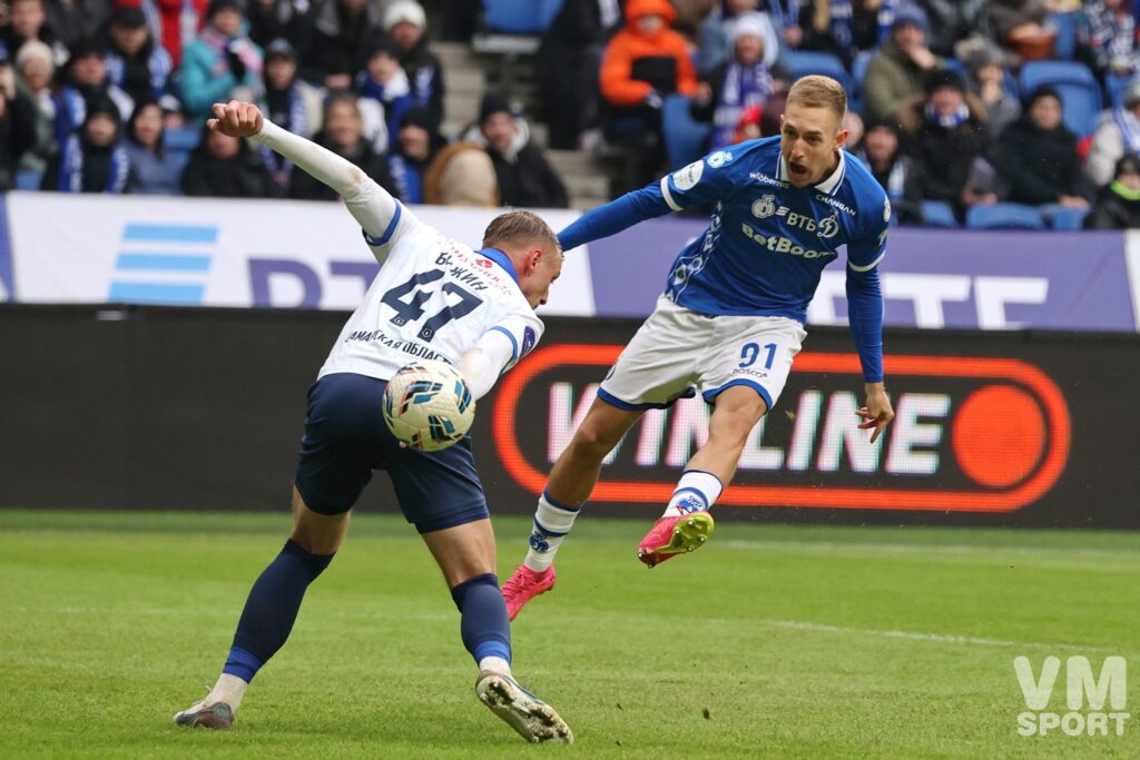 ФК Динамо-ПФК Крылья Советов