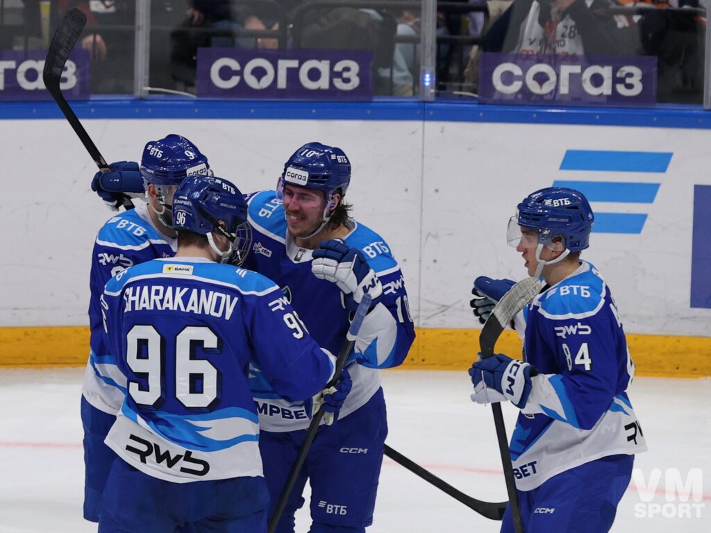 Максим Комтуа. ХК Динамо