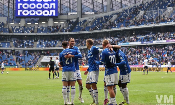 "Динамо" разгромило "Крылья Советов" в Петровском Парке ФК Динамо