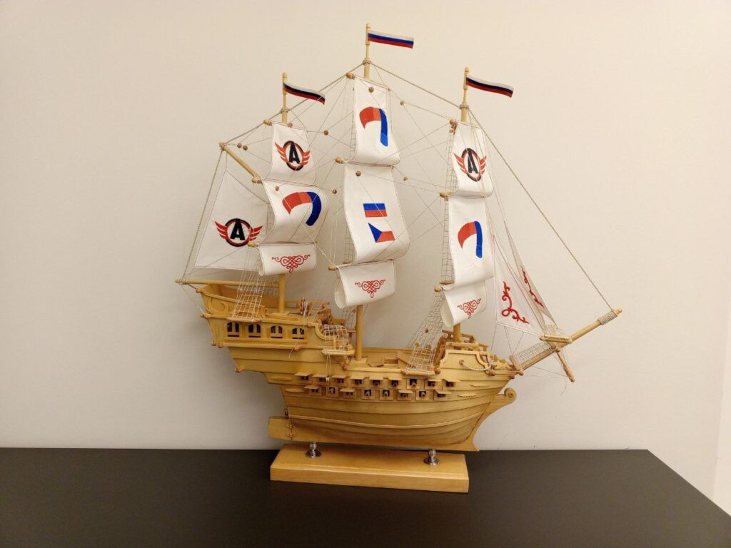 ХК "Автомобилист"