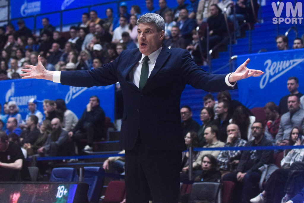 Велимир Перасович. БК УНИКС